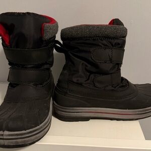 Cozy Black and Red Kids Snow Boots